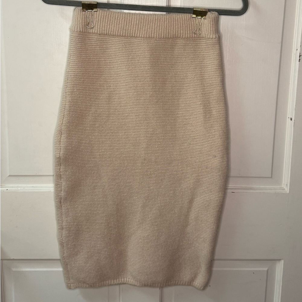 Vestique Cream Knit Midi Skirt